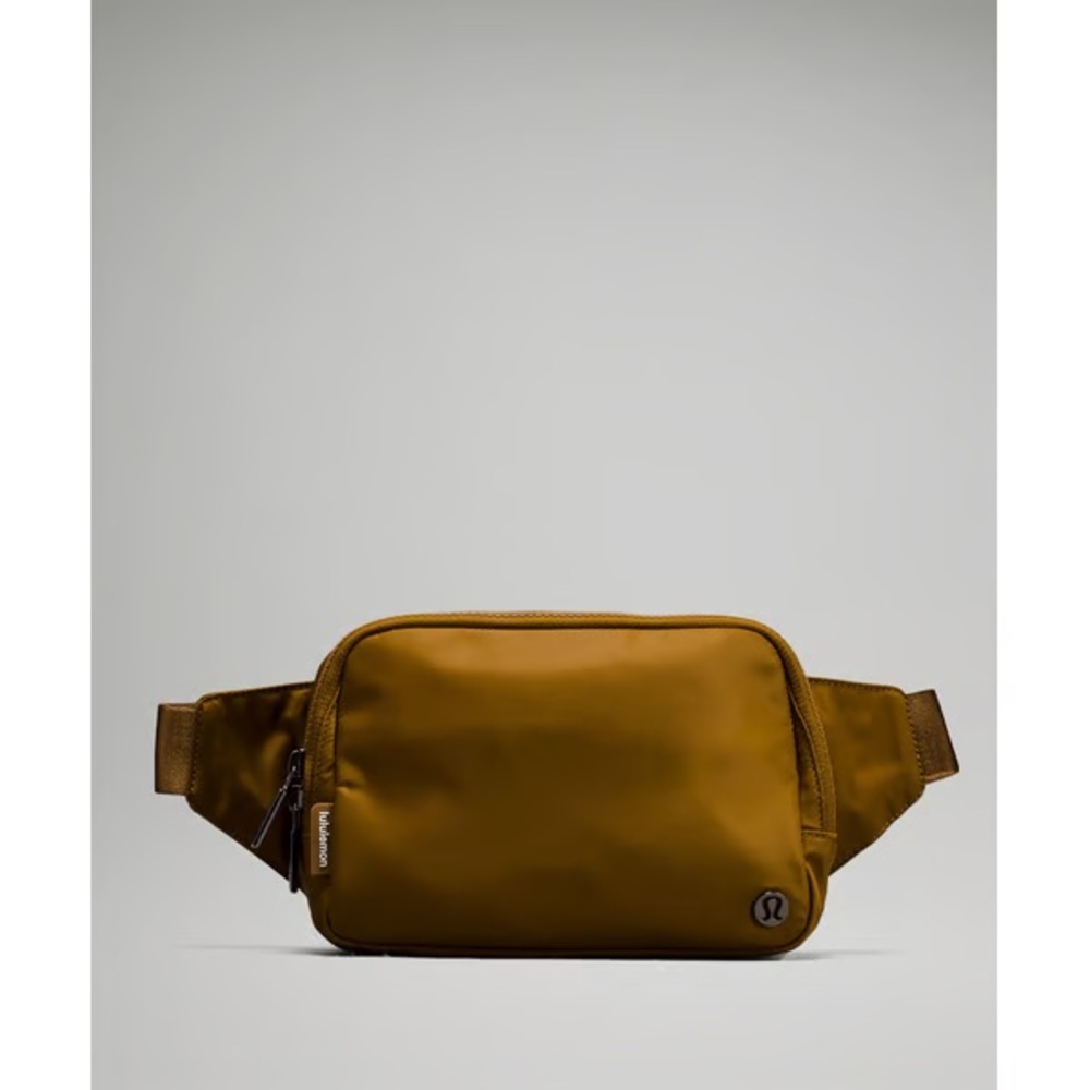 Lululemon Athletica Burnt Caramel Everywhere Belt Bag 2L